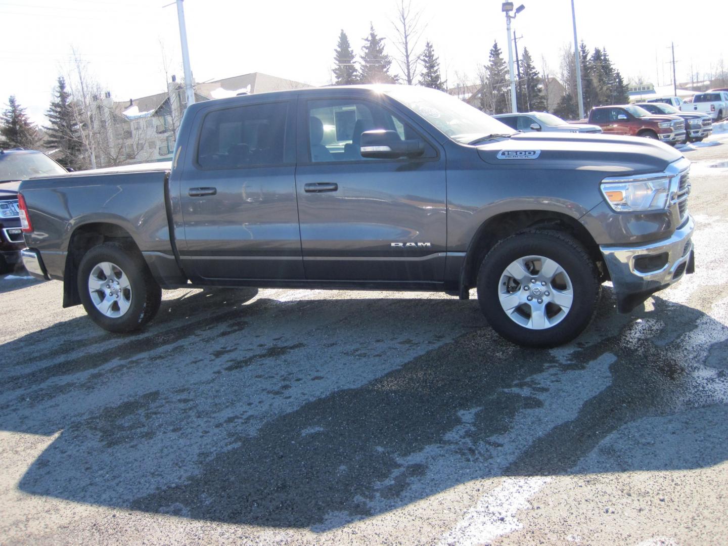 2021 gray /gray RAM 1500 Big Horn Crew Cab 4WD (1C6SRFFT3MN) with an 5.7L V8 engine, 8A transmission, located at 9530 Old Seward Highway, Anchorage, AK, 99515, (907) 349-3343, 61.134140, -149.865570 - Nice Ram 1500 Big Horn, bedliner and bed cover, come take a test drive - Photo#2